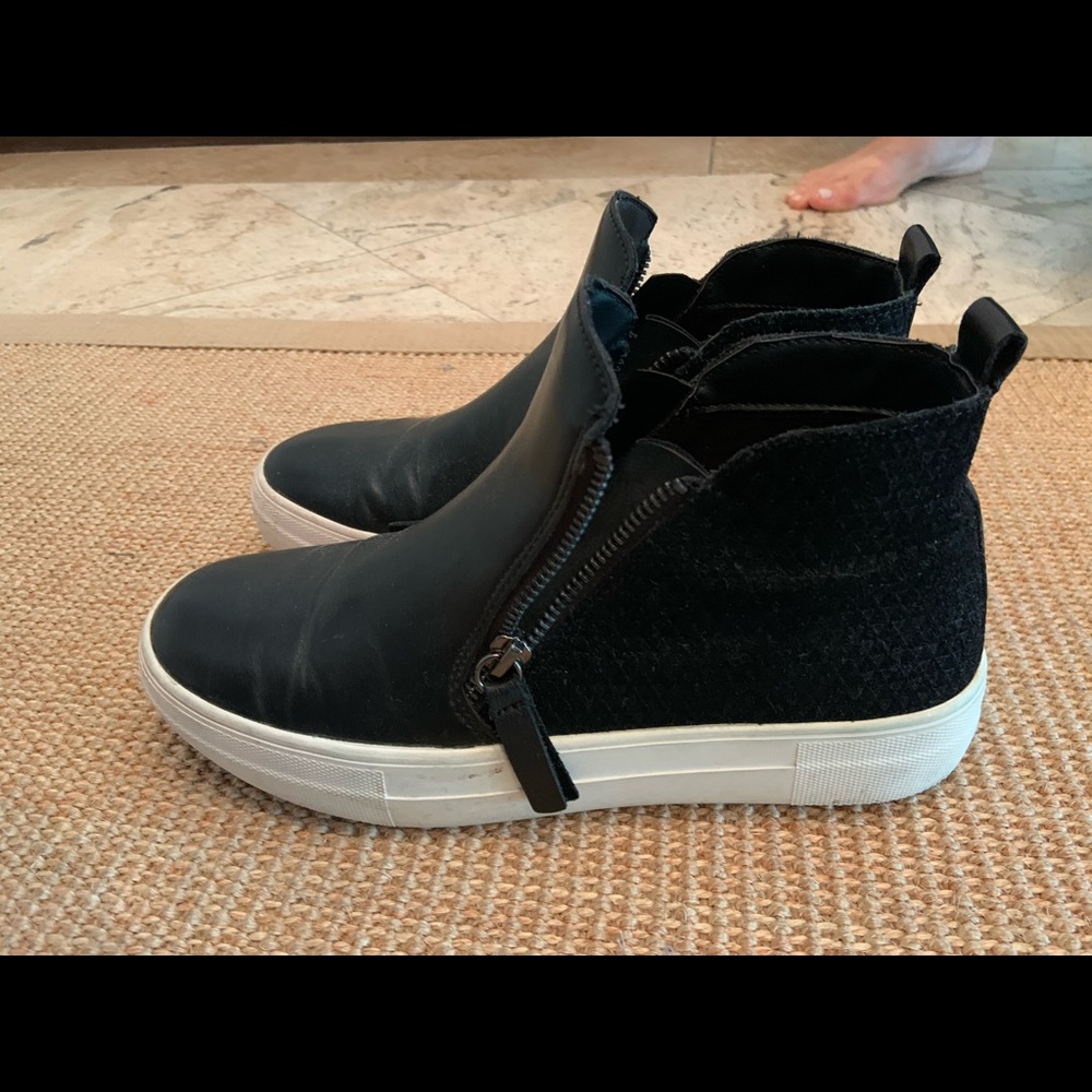 Black Steve Madden Ankle Sneakers
